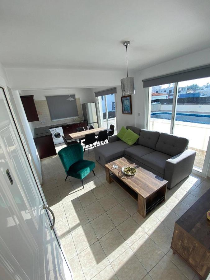 Appartement Cosy In Kato With Pool Access Paphos